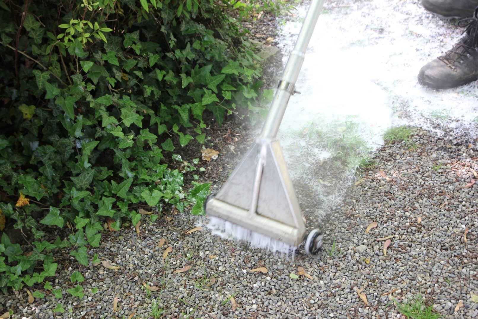 ELMOTHERM®-Verfahren zur Unkrautbekämpfung